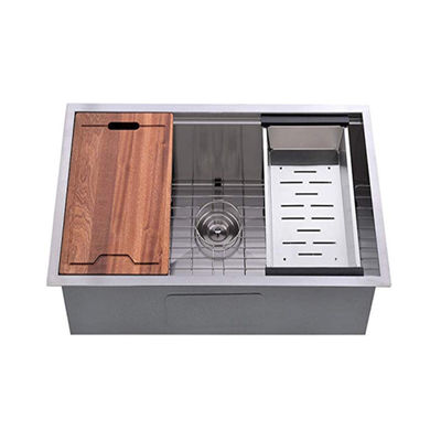 Oem Odm 32x18x9inch Ledge Estação de trabalho feita à mão sob o balcão Lavatório de cozinha com tabuleiro de corte e cesta SS304 Lavatórios de aço inoxidável Lavatórios Amazon Venda Quente Fregaderos De Cocina